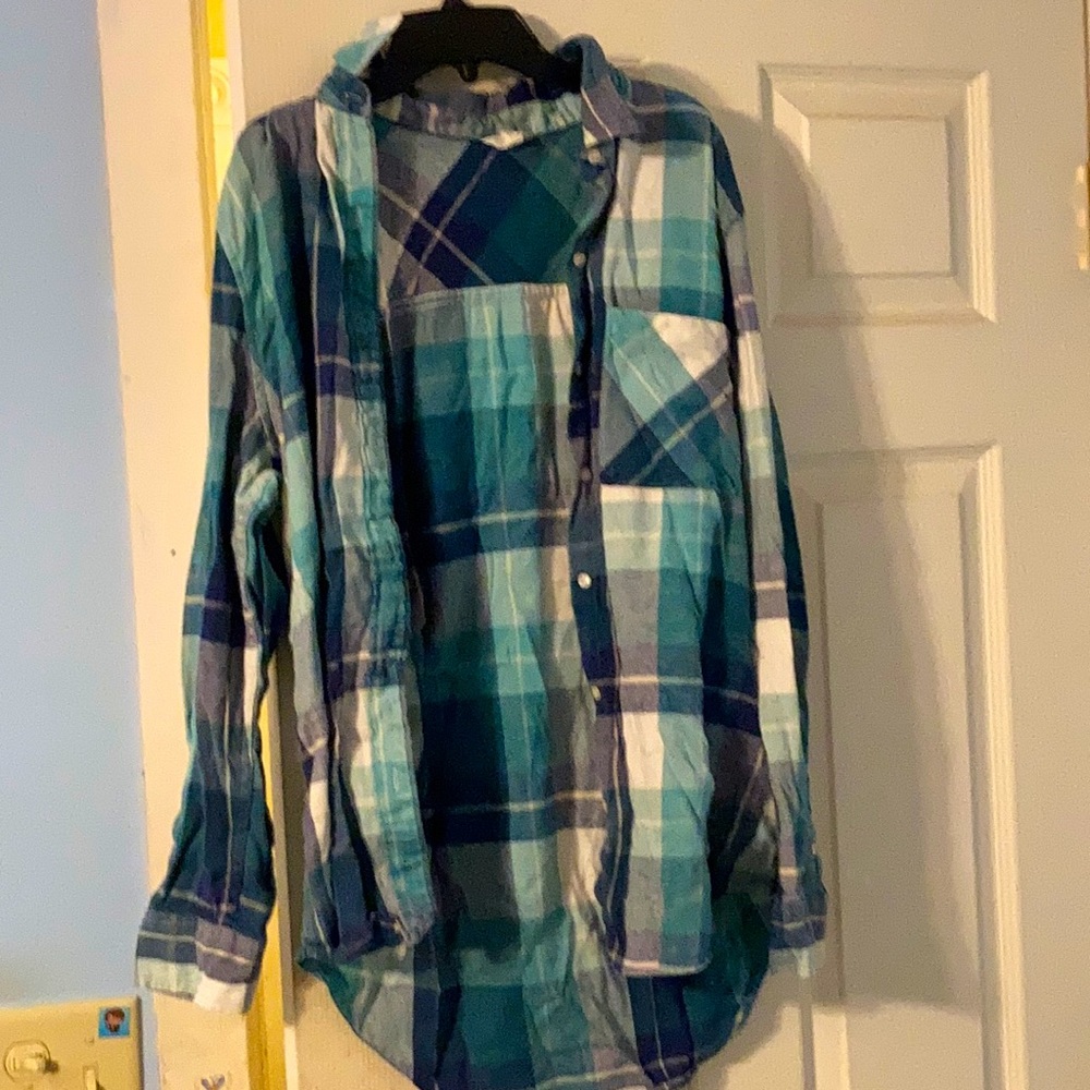 Women’s size M blue plaid button-up the front